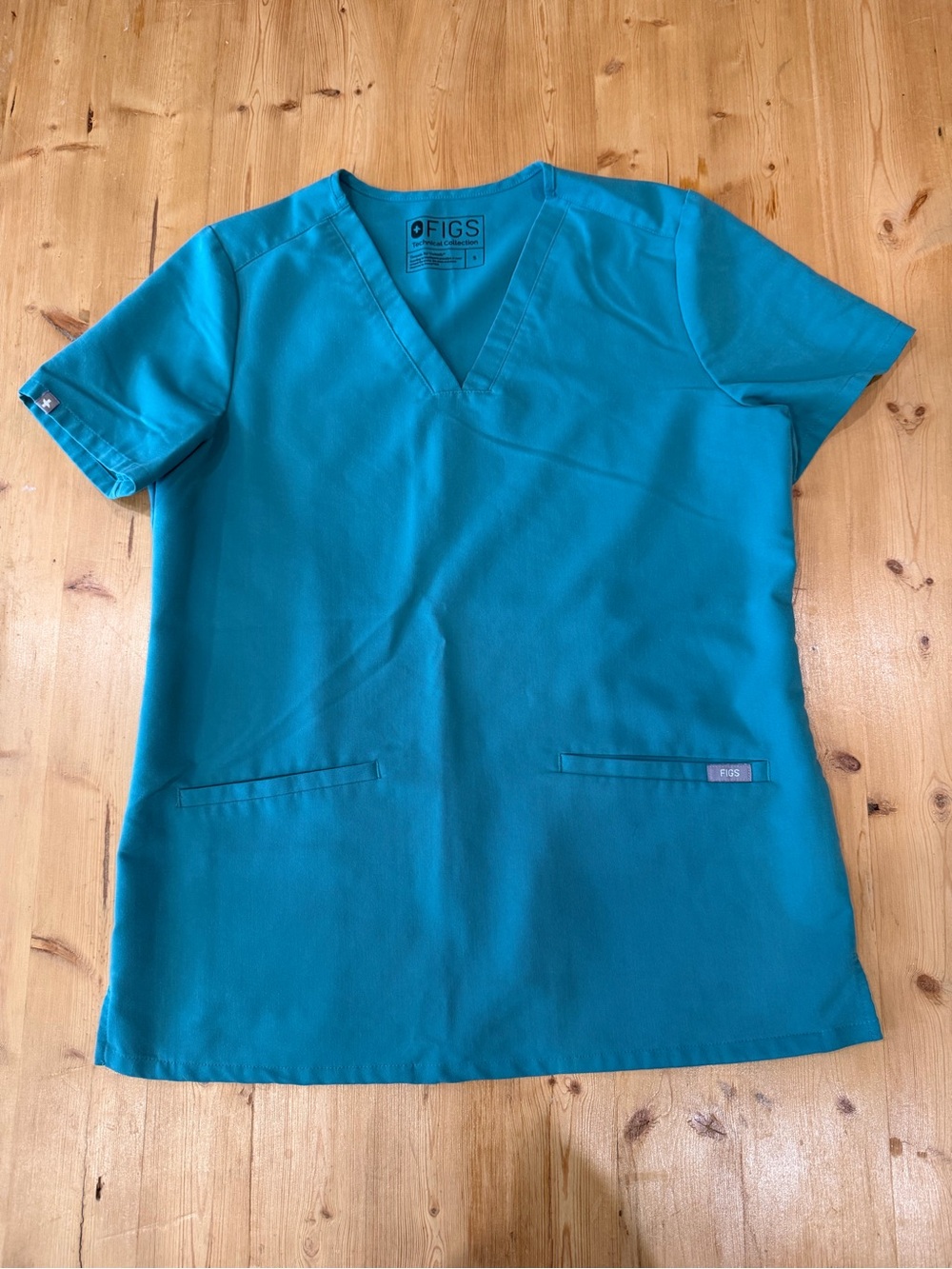 Figs Teal V-Neck Short Sleeve Scrub Top small